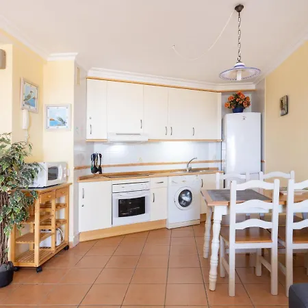 Apartamento By Interhome